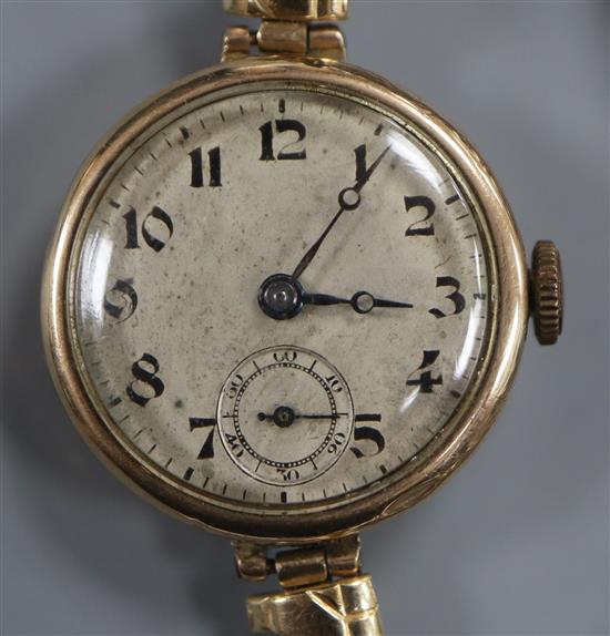 A ladys early 20th century 9ct gold manual wind wrist watch.